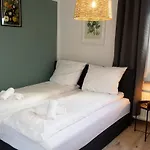Wonderwall - - 5x Boxspringbed - Kitchen Bremen