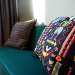Wonderwall - - 5x Boxspringbed - Kitchen * 브레멘