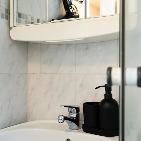 Wonderwall - - 5x Boxspringbed - Kitchen Bremen