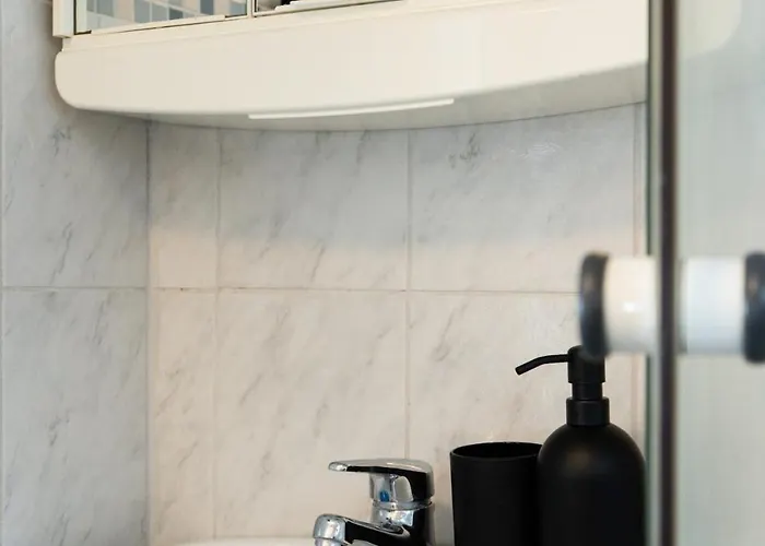 Wonderwall - - 5x Boxspringbed - Kitchen Bremen